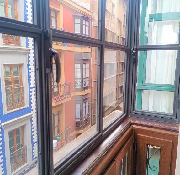 فندق فئة نجمة واحدة Hospedaje Don Pelayo