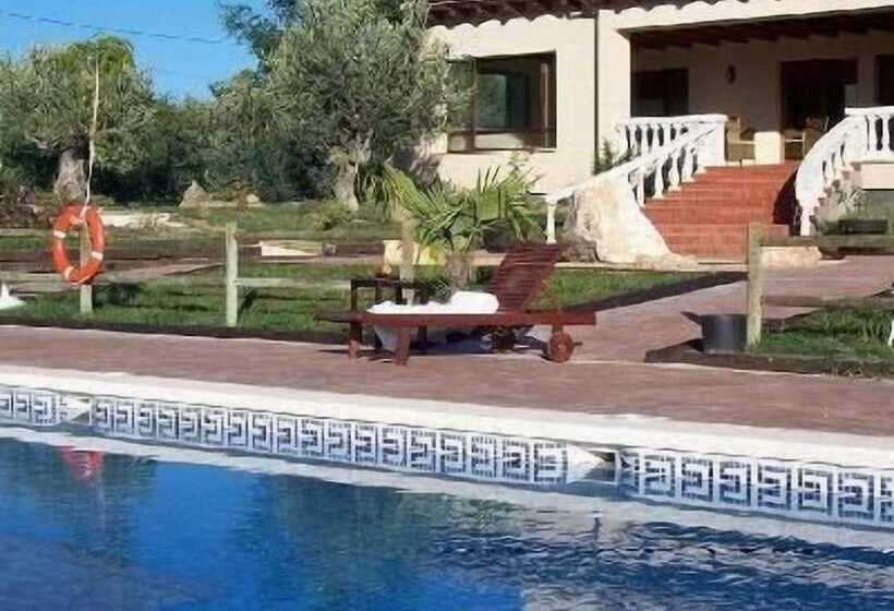 פונדק Hostería De Guara