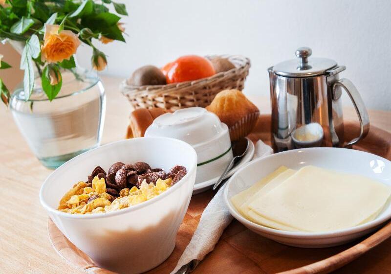 مسافرخانه Residencial Do Areeiro