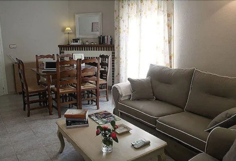 Hostal Rural Luna Y Lunaposada