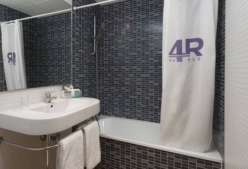 Отель 4r Salou Park Resort Ii