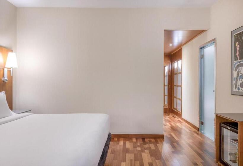 Ac Hotel Alcalá De Henares By Marriott