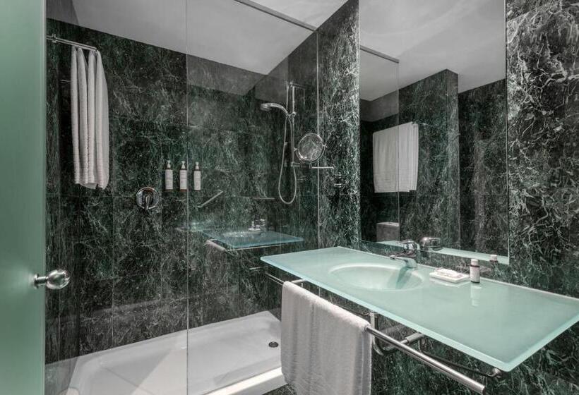 Ac Hotel Alcalá De Henares By Marriott