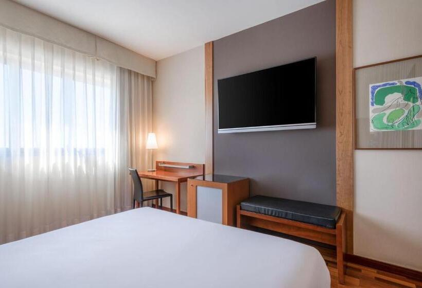 Ac Hotel Alcalá De Henares By Marriott