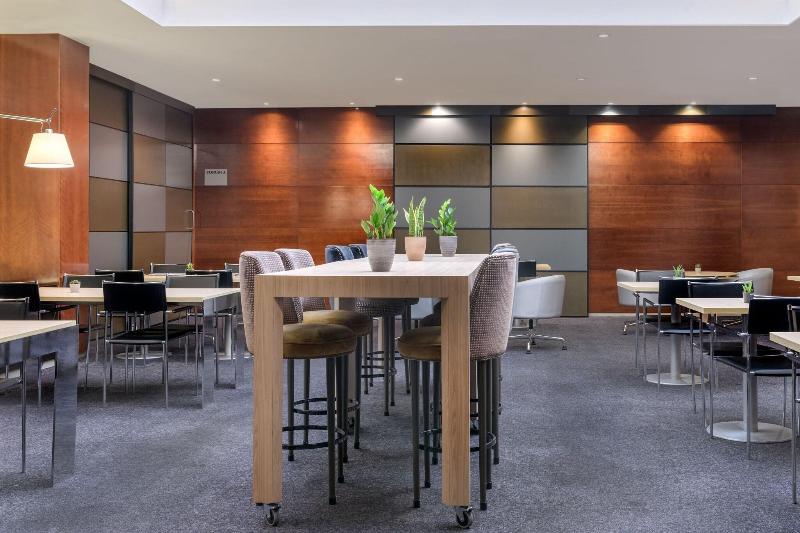 Ac Hotel León San Antonio By Marriott