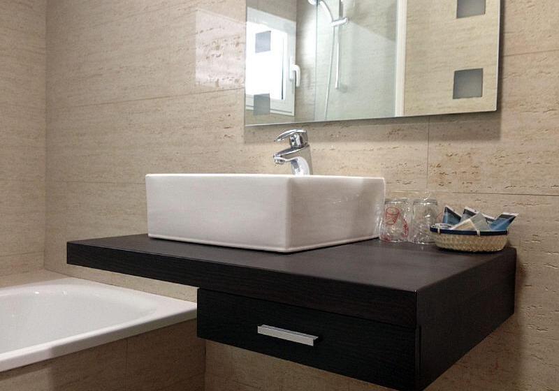 Ac Hotel León San Antonio By Marriott