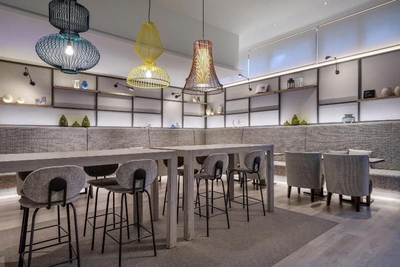 Ac Hotel Som By Marriott