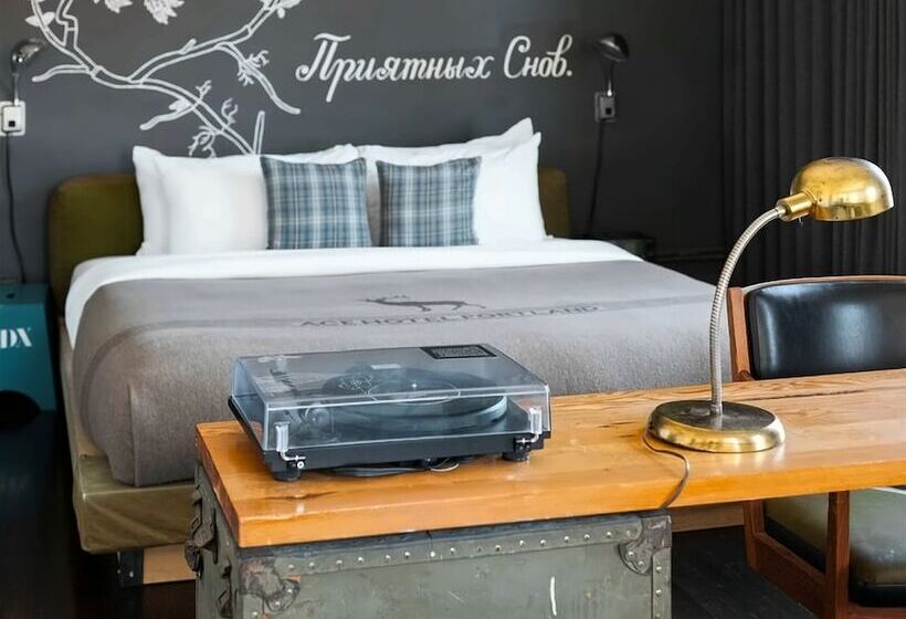 The Clyde Hotel Portland By Kasa