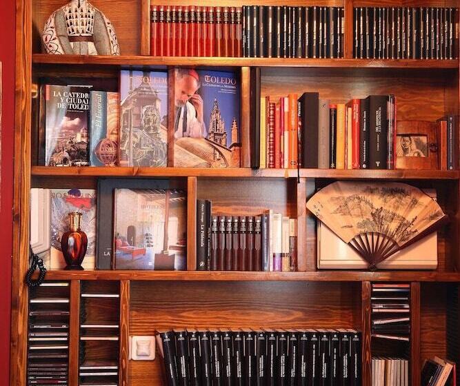 هتل Almunia De San Miguel