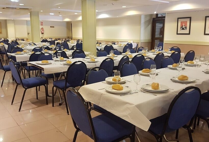 Отель Arcea Villaviciosa