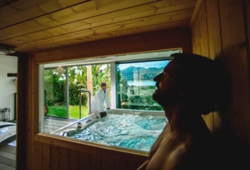 B Bou Hotel La Viñuela & Spa