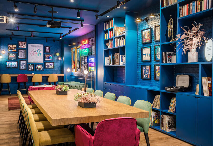 هتل Barcelo Imagine