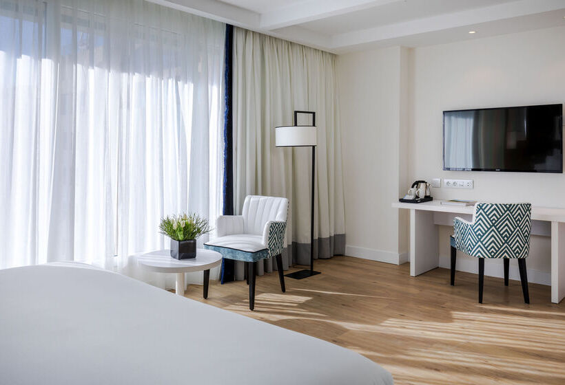 هتل Barcelo Imagine