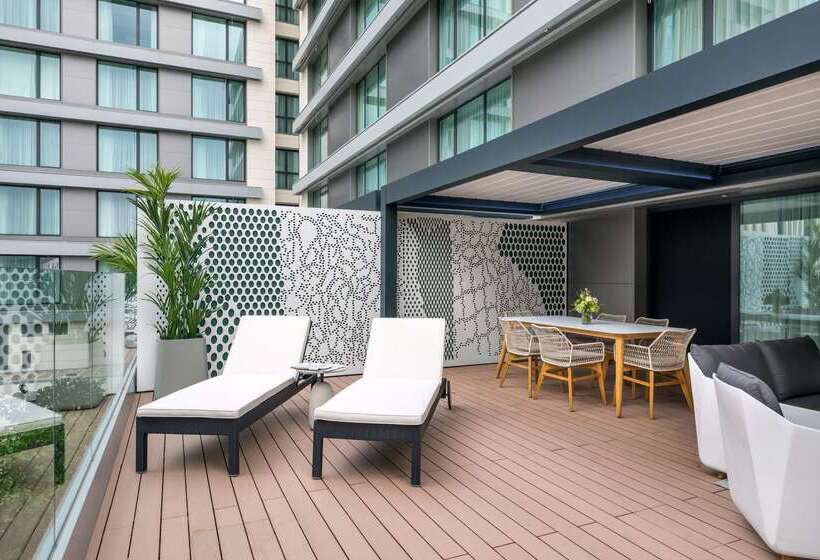 هتل Barcelo Imagine