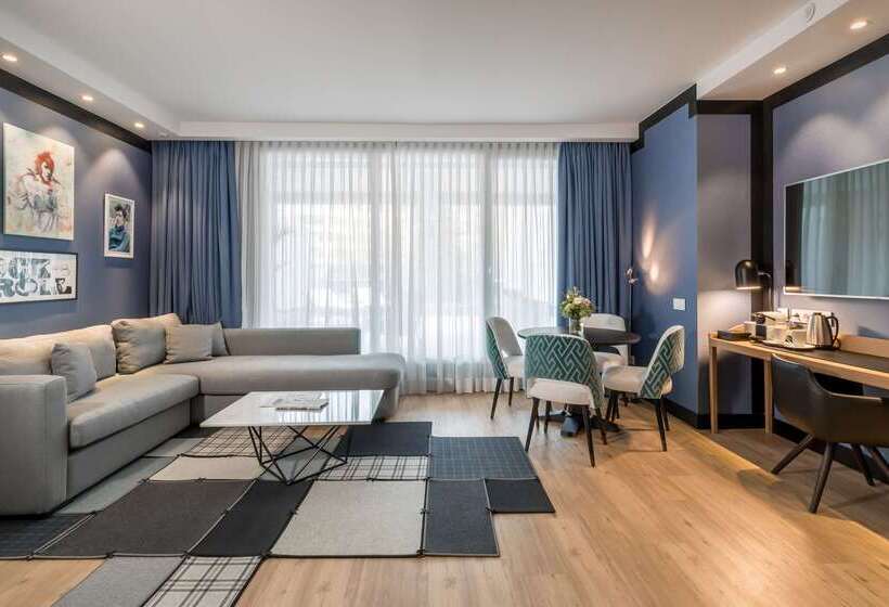 هتل Barcelo Imagine