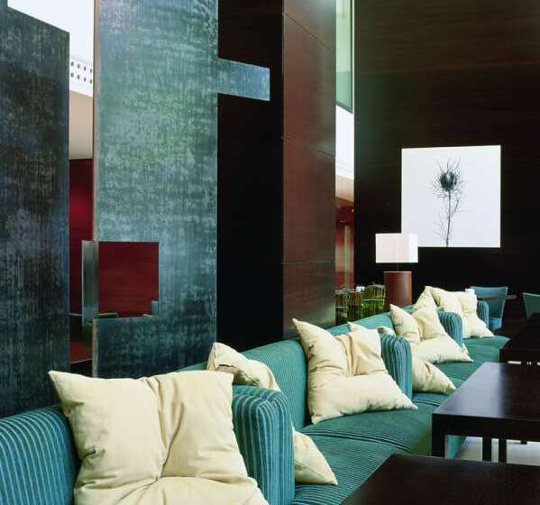 هتل B&B Ciudad de Lleida