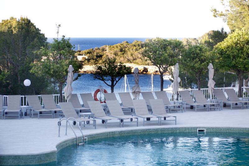 Bg Hotel Portinatx Beach Club