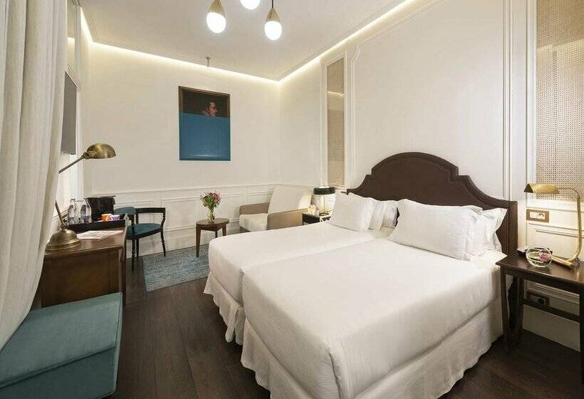 Boutique Hotel H10 Villa de La Reina