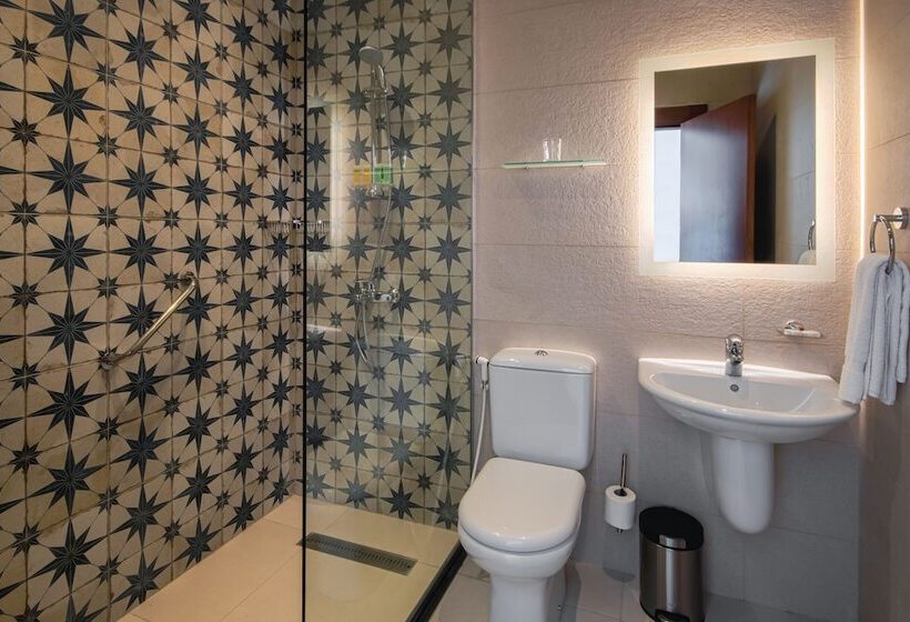 هتل Canary Boutique