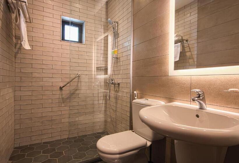 هتل Canary Boutique