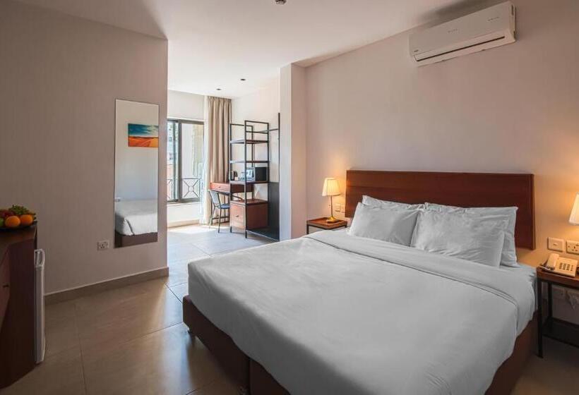 هتل Canary Boutique