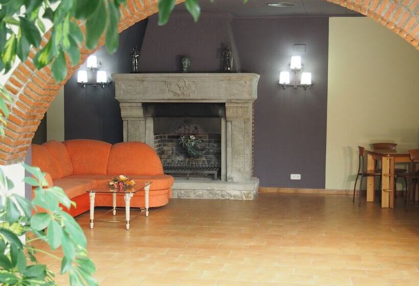 هتل Castell Blanc