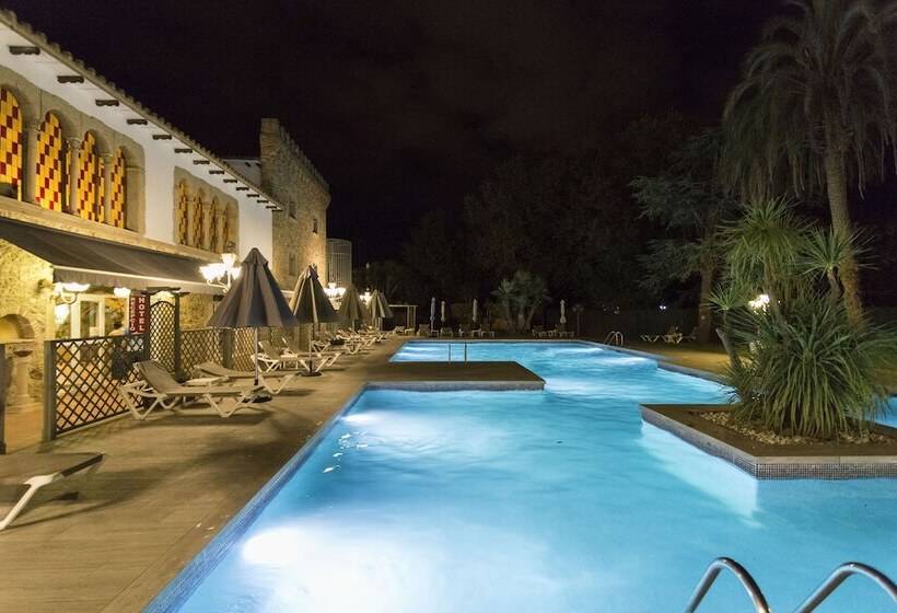 هتل Castell Blanc