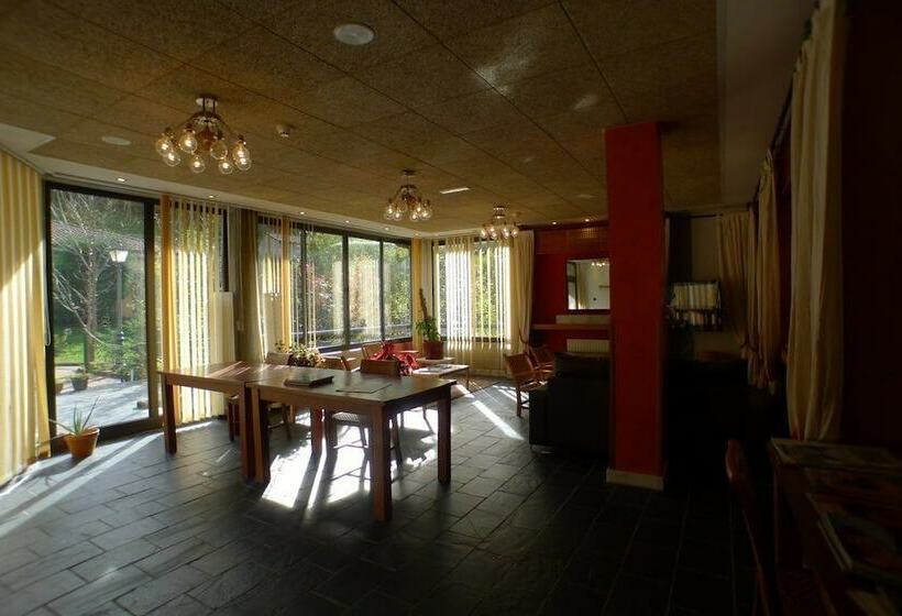 فندق Castillo Del Alba