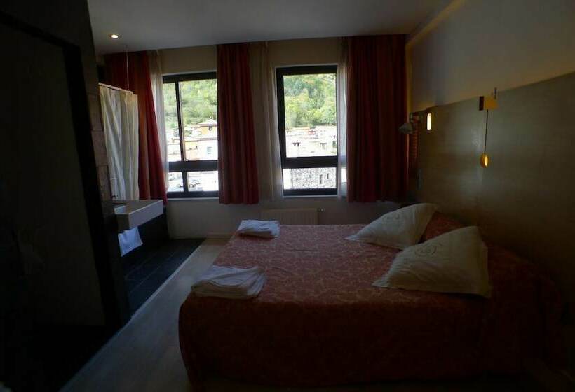 فندق Castillo Del Alba