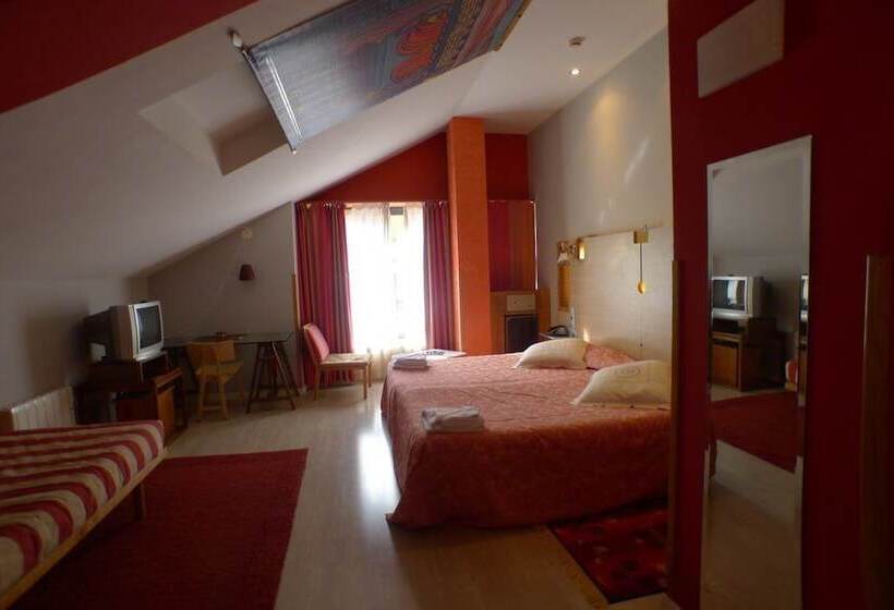 فندق Castillo Del Alba