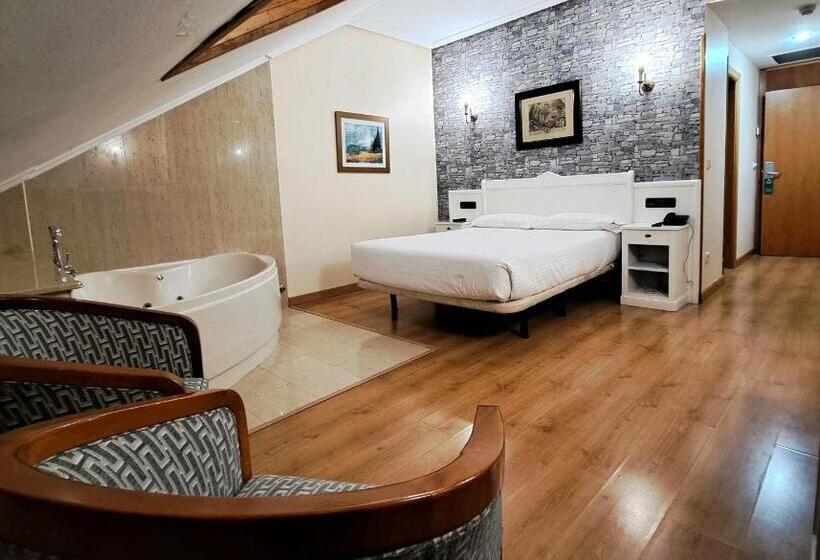 酒店 Ciudad Cangas De Onis