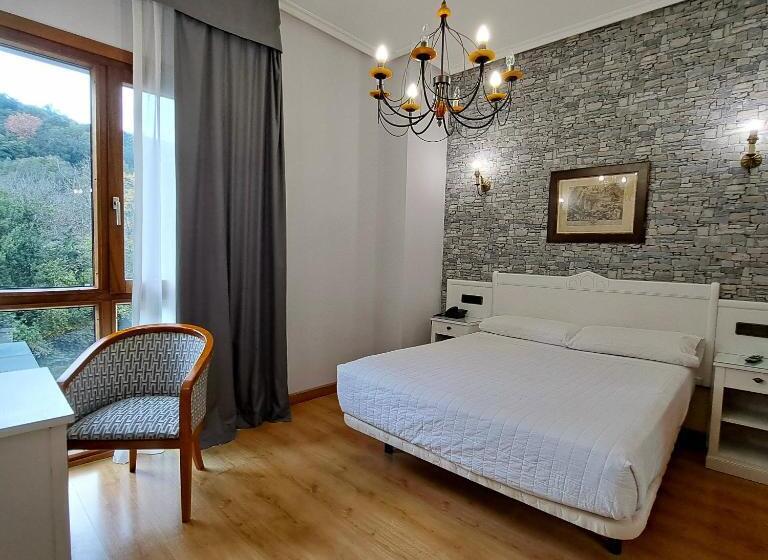 酒店 Ciudad Cangas De Onis