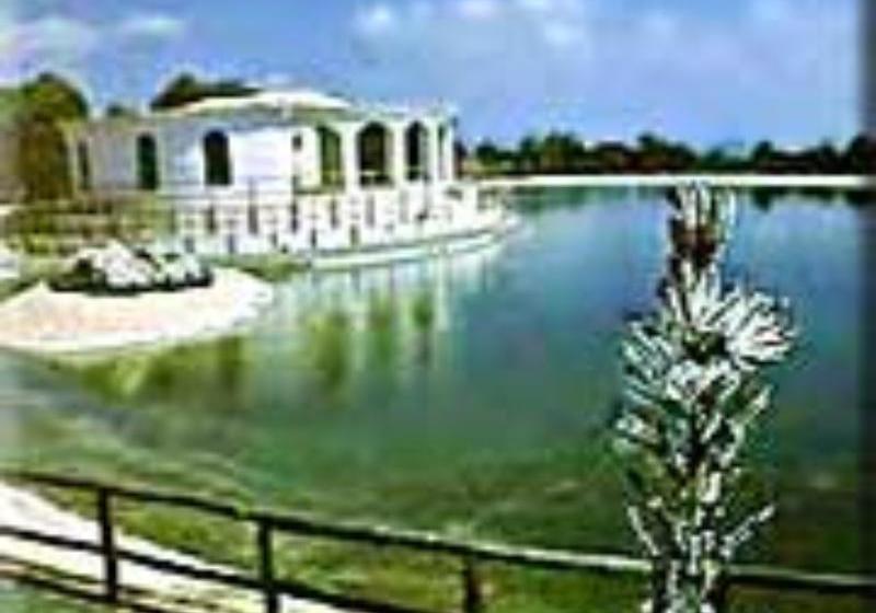 בית מלון כפרי Ciudad del Cine