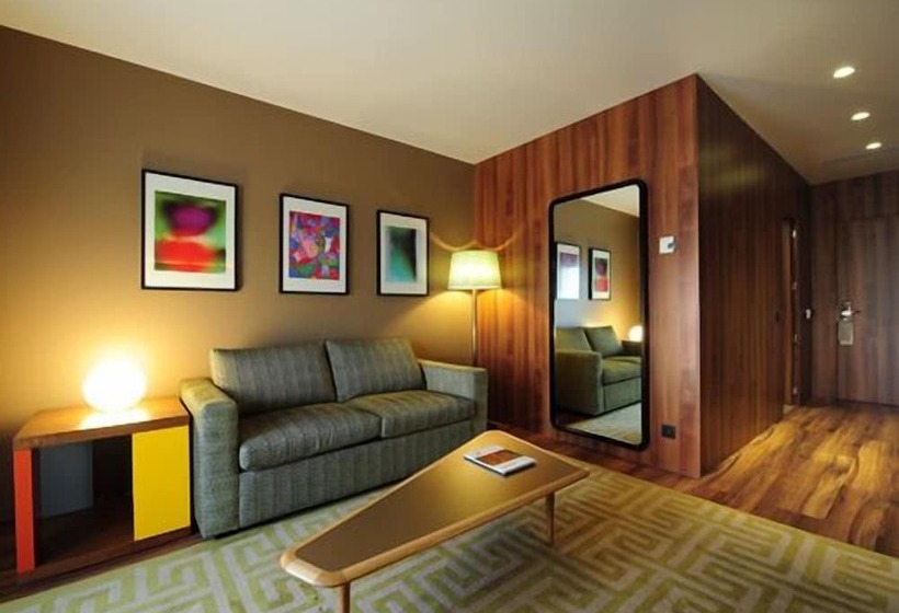 ホテル De Guimaraes