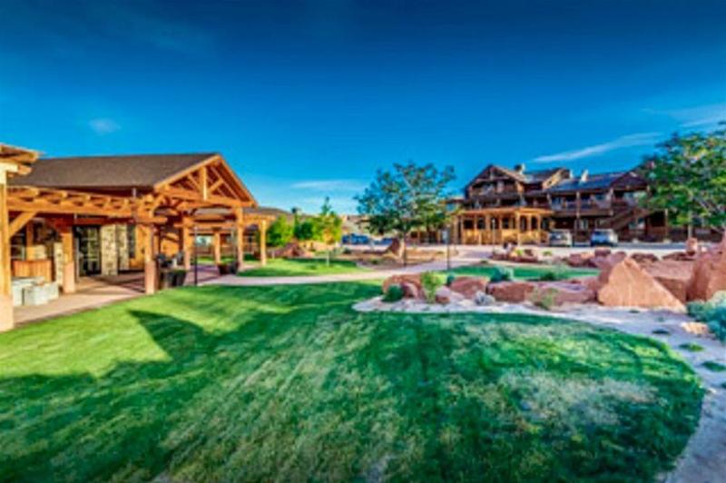 فندق Desert Rose Resort & Cabins
