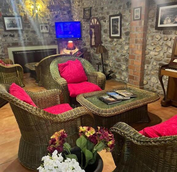 ホテル El Bricial