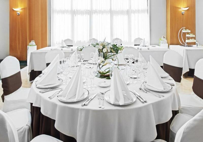 Отель Elba Vecindario Aeropuerto Business & Convention