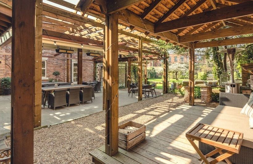 فندق Eleven Didsbury Park