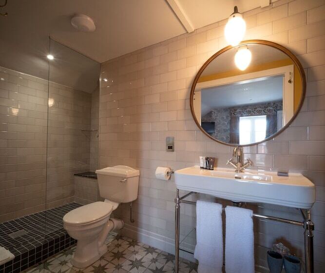 فندق Eleven Didsbury Park