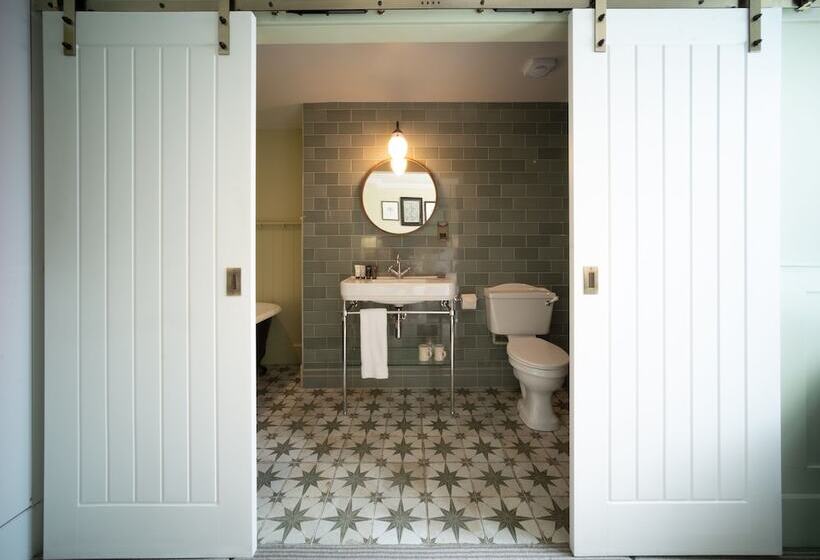 فندق Eleven Didsbury Park