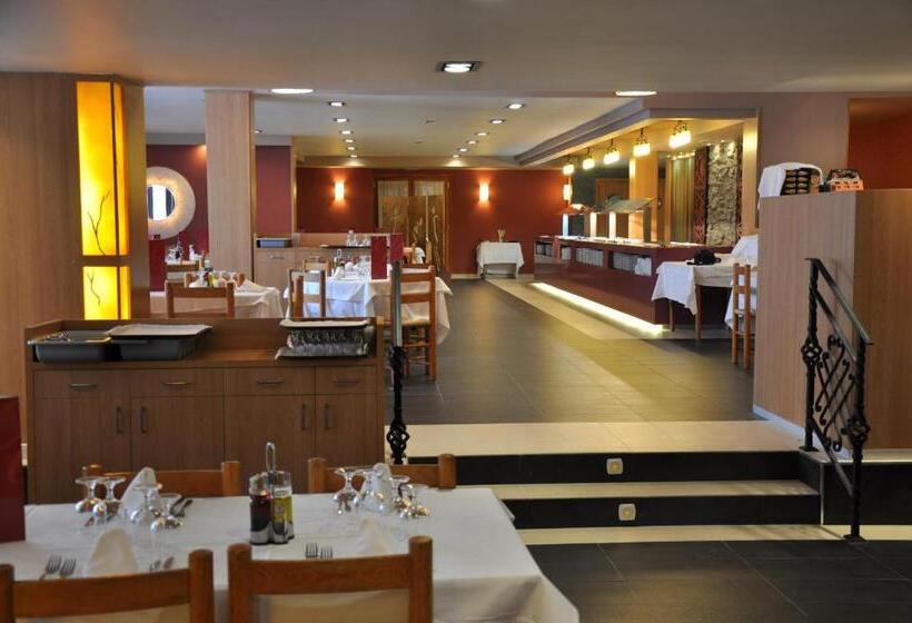 ホテル Evenia Monte Alba