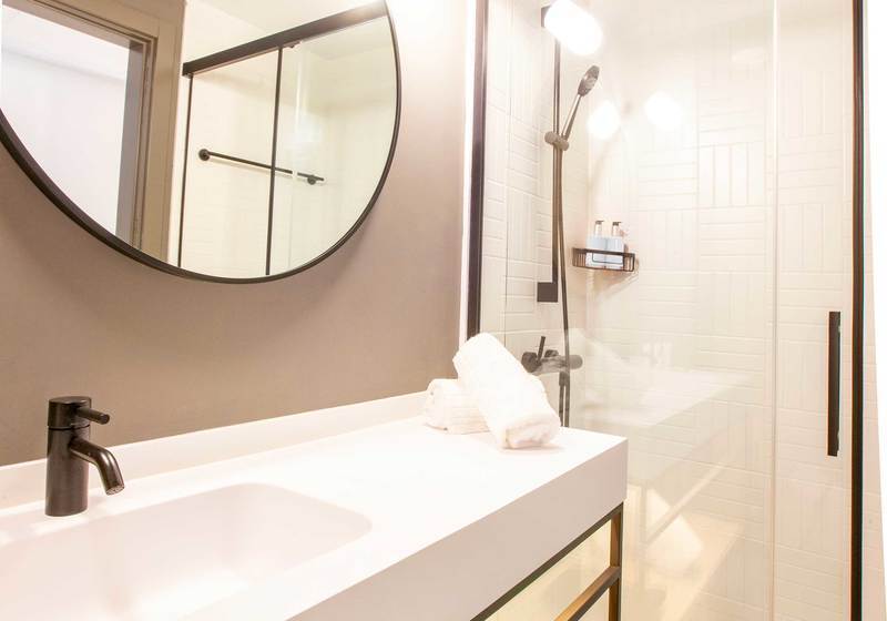 Отель Moxy Barcelona