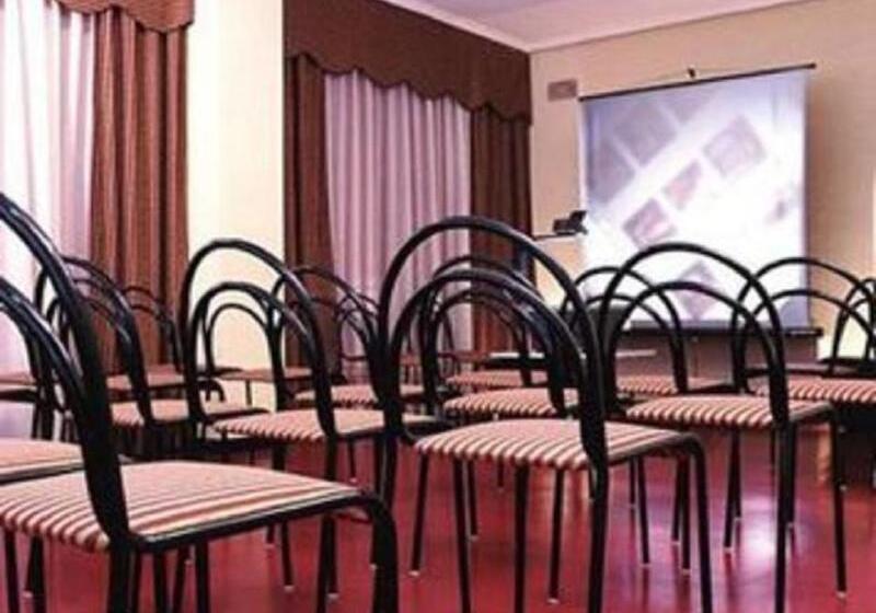 ホテル Faranda Express Torrelavega