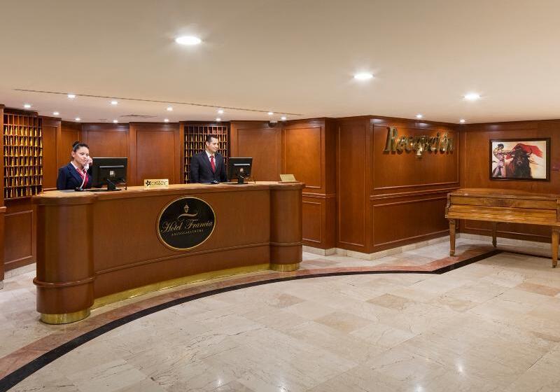 هتل Francia Aguascalientes