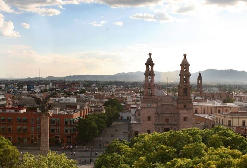 هتل Francia Aguascalientes