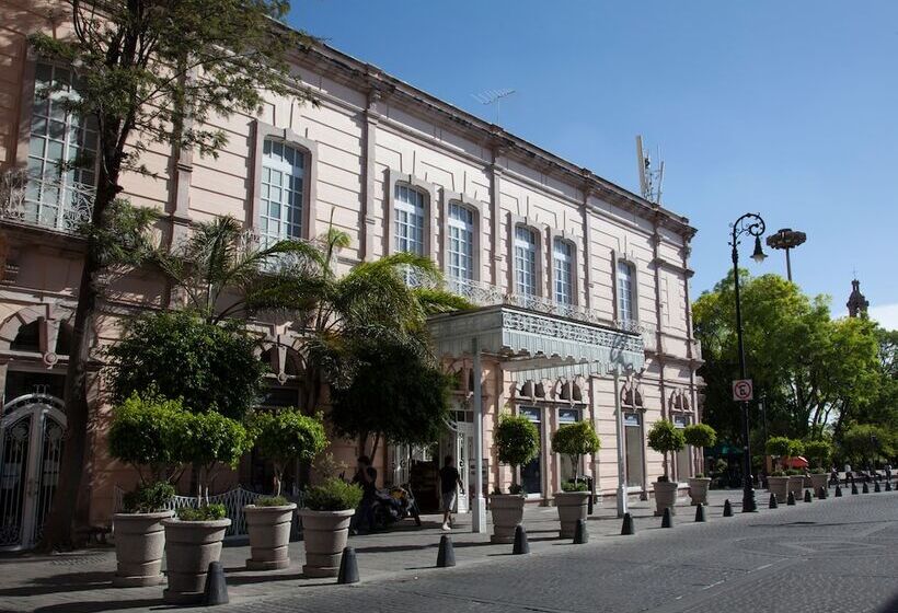 هتل Francia Aguascalientes