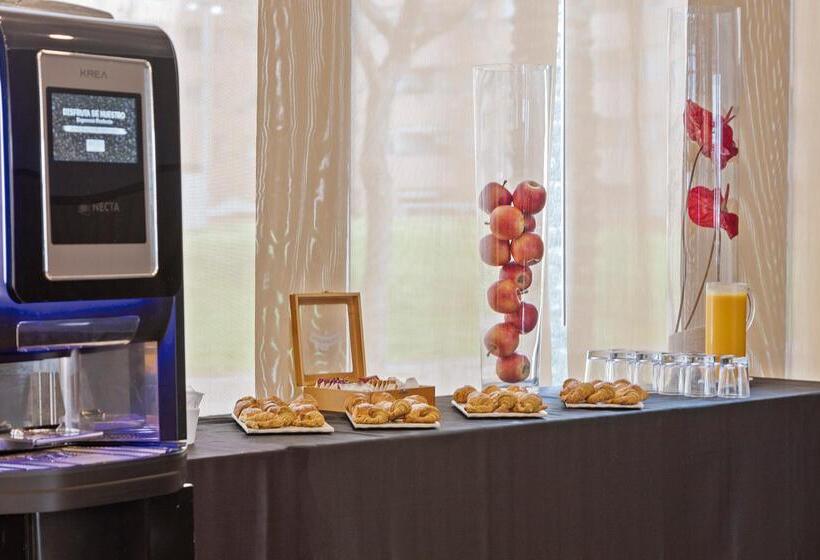 Отель Best Front Maritim