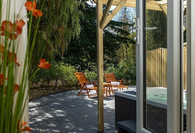 فندق Grange Manor