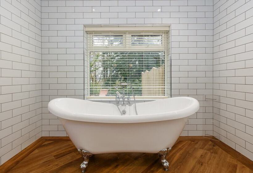 فندق Grange Manor