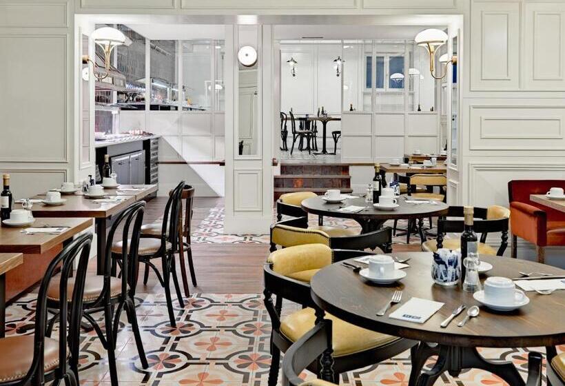 Boutique Hotel H10 Villa de La Reina